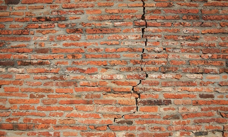 Funderingsherstel van een gemeenschappelijke muur: wat zijn mijn rechten en plichten als eigenaar?