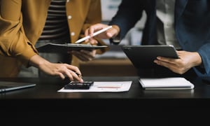 Loondoorbetalingsverplichting bij ziekte: dit zijn de regels